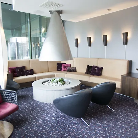 ホテル Scandic 4*